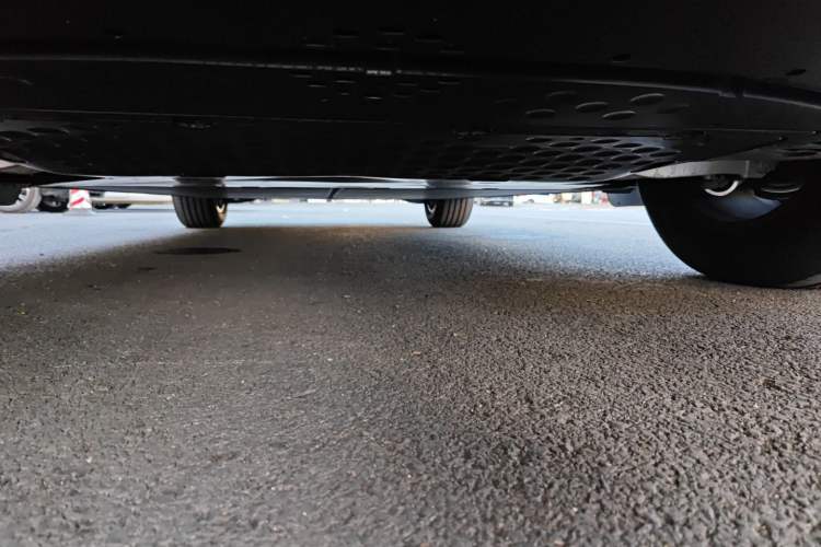 Used Xiaomi Auto YU7 2025 Ultra-Long Range Rear-Wheel Drive Version Chassis Rear