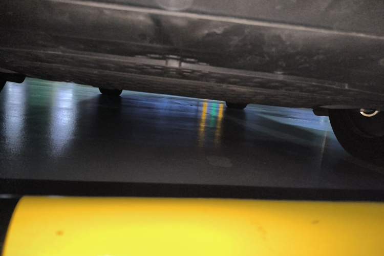 Used Xiaomi Auto YU7 2025 Ultra-Long Range High-Performance All-Wheel-Drive Max Edition Chassis Rear