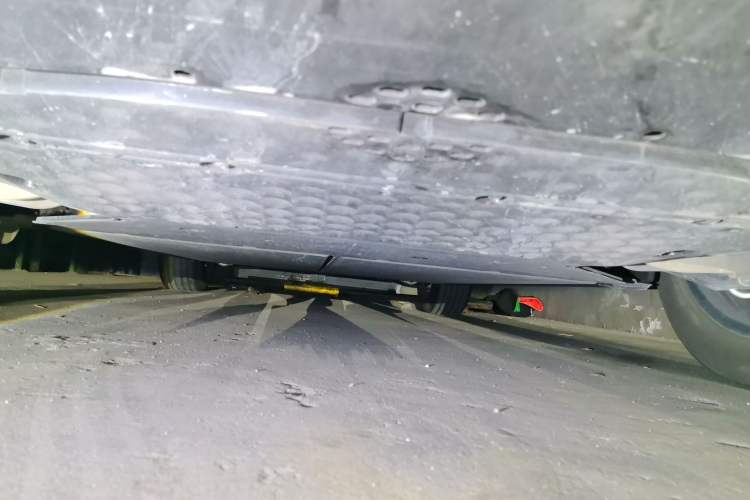Used Xiaomi Auto YU7 2025 Ultra-Long Range Rear-Wheel Drive Version Chassis Rear