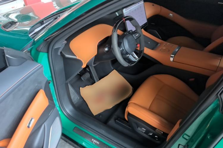 Used Xiaomi Auto YU7 2025 Ultra-Long Range High-Performance All-Wheel-Drive Max Edition Driver Seat