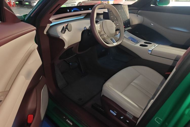 Used Xiaomi Auto YU7 2025 Ultra-Long Range High-Performance All-Wheel-Drive Max Edition Driver Seat