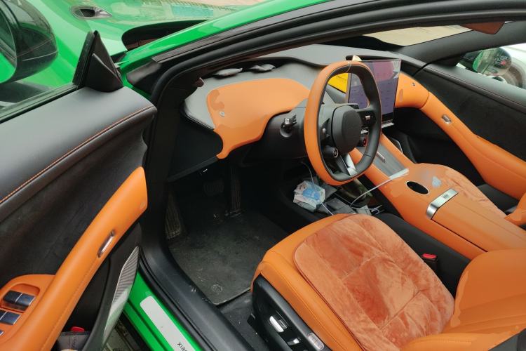 Used Xiaomi Auto YU7 2025 Ultra-Long Range All-Wheel Drive Pro Version Driver Seat