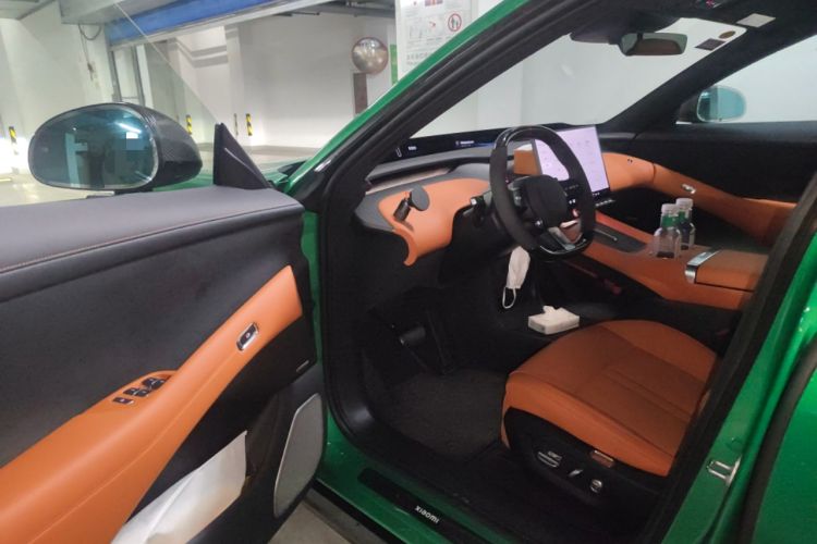 Used Xiaomi Auto YU7 2025 Ultra-Long Range High-Performance All-Wheel-Drive Max Edition Driver Seat