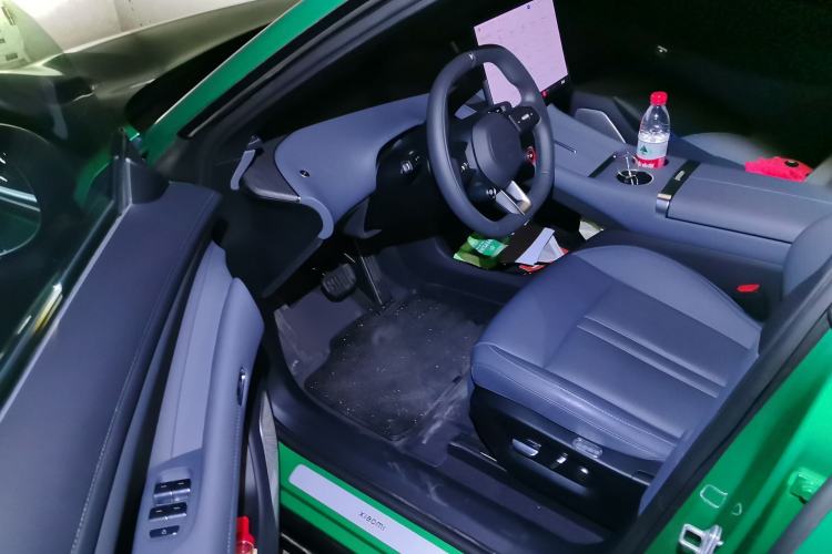 Used Xiaomi Auto YU7 2025 Ultra-Long Range Rear-Wheel Drive Version Driver Seat