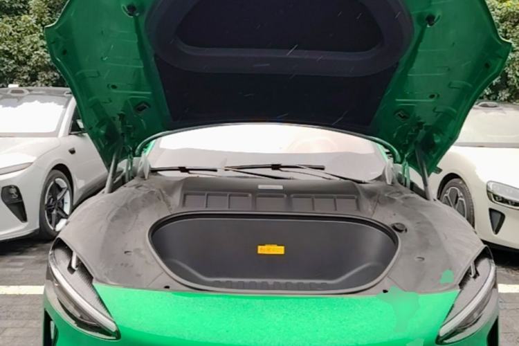 Used Xiaomi Auto YU7 2025 Ultra-Long Range High-Performance All-Wheel-Drive Max Edition Engine Bay
