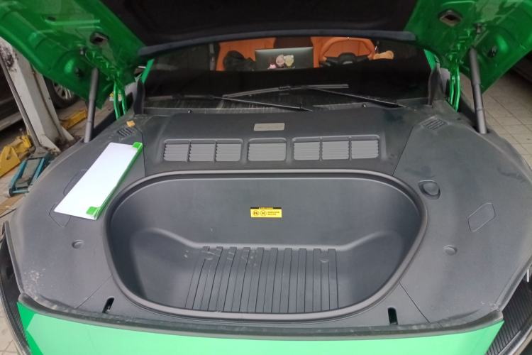 Used Xiaomi Auto YU7 2025 Ultra-Long Range Rear-Wheel Drive Version Engine Bay