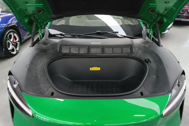 Used Xiaomi Auto YU7 2025 Ultra-Long Range High-Performance All-Wheel-Drive Max Edition Engine Bay