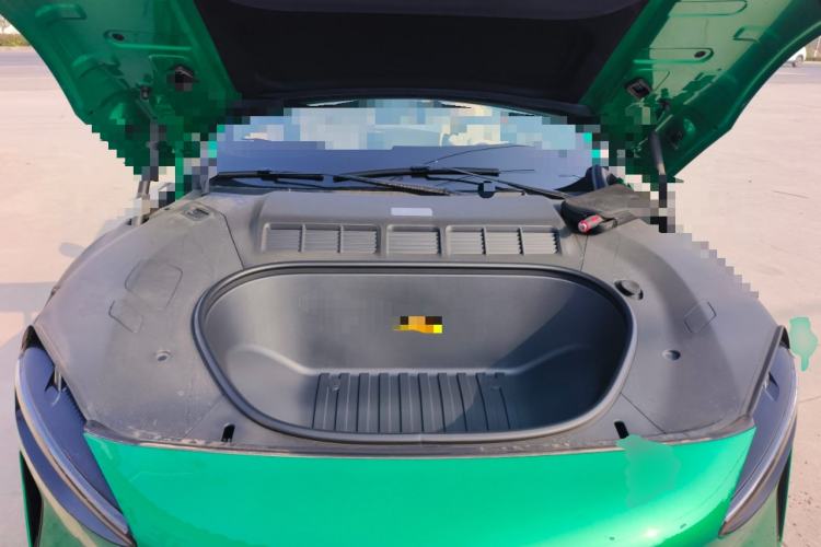 Used Xiaomi Auto YU7 2025 Ultra-Long Range Rear-Wheel Drive Version Engine Bay