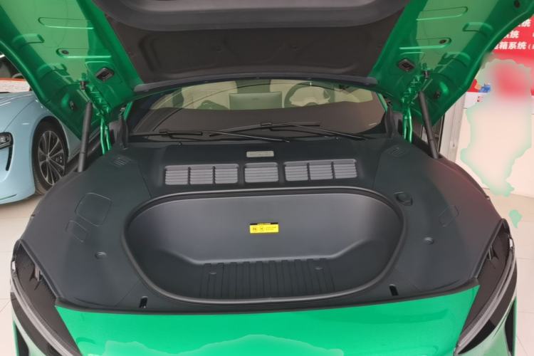 Used Xiaomi Auto YU7 2025 Ultra-Long Range High-Performance All-Wheel-Drive Max Edition Engine Bay