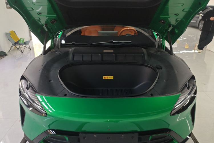 Used Xiaomi Auto YU7 2025 Ultra-Long Range High-Performance All-Wheel-Drive Max Edition Engine Bay
