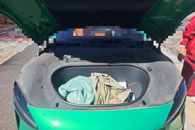 Used Xiaomi Auto YU7 2025 Ultra-Long Range High-Performance All-Wheel-Drive Max Edition Engine Bay
