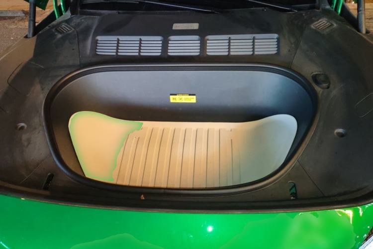 Used Xiaomi Auto YU7 2025 Ultra-Long Range High-Performance All-Wheel-Drive Max Edition Engine Bay
