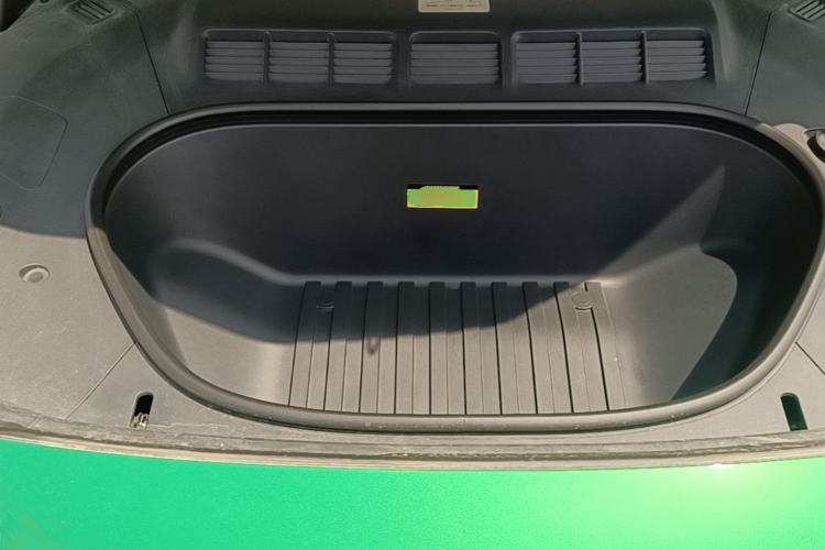Used Xiaomi Auto YU7 2025 Ultra-Long Range High-Performance All-Wheel-Drive Max Edition Engine Bay