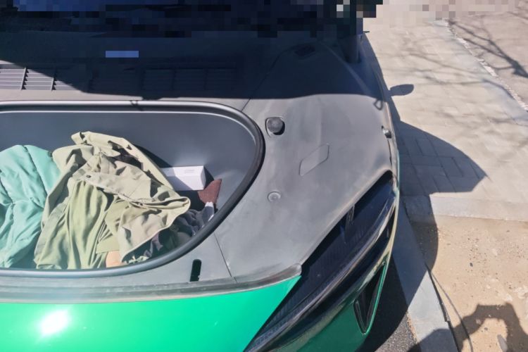 Used Xiaomi Auto YU7 2025 Ultra-Long Range High-Performance All-Wheel-Drive Max Edition Engine Bay Left
