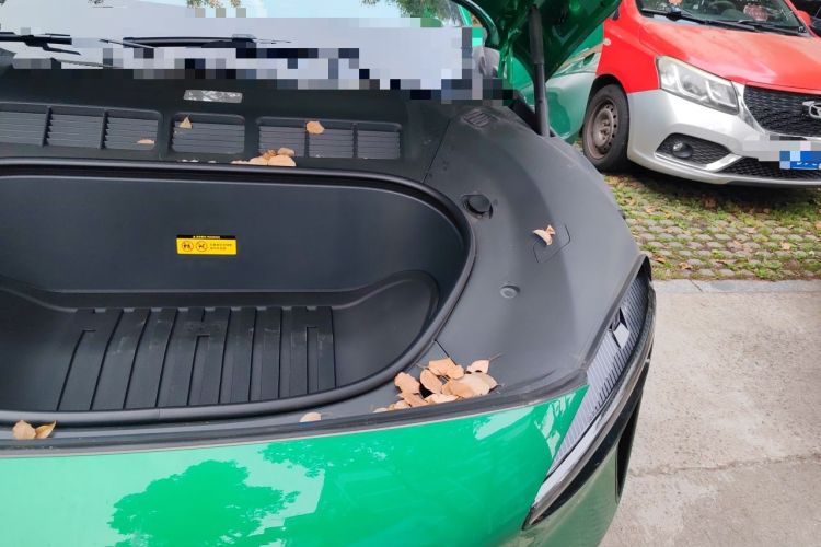 Used Xiaomi Auto YU7 2025 Ultra-Long Range High-Performance All-Wheel-Drive Max Edition Engine Bay Left