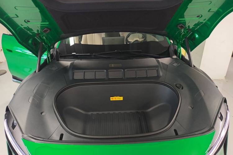 Used Xiaomi Auto YU7 2025 Ultra-Long Range Rear-Wheel Drive Version Engine Bay