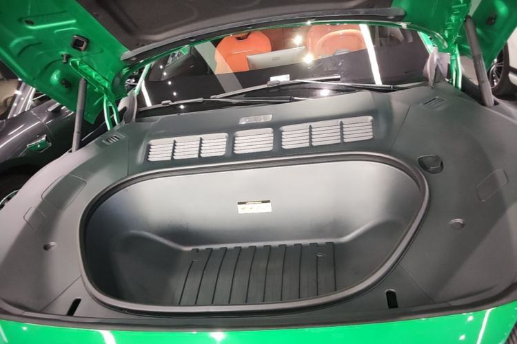 Used Xiaomi Auto YU7 2025 Ultra-Long Range Rear-Wheel Drive Version Engine Bay