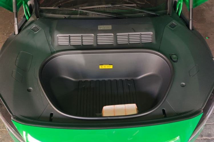 Used Xiaomi Auto YU7 2025 Ultra-Long Range High-Performance All-Wheel-Drive Max Edition Engine Bay