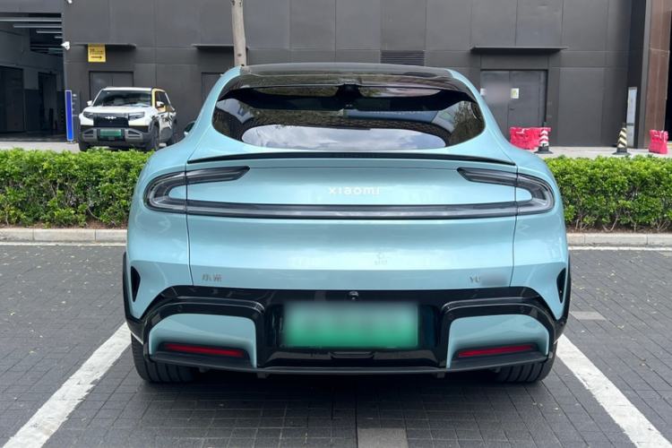 Used Xiaomi Auto YU7 2025 Ultra-Long Range High-Performance All-Wheel-Drive Max Edition Exterior 2