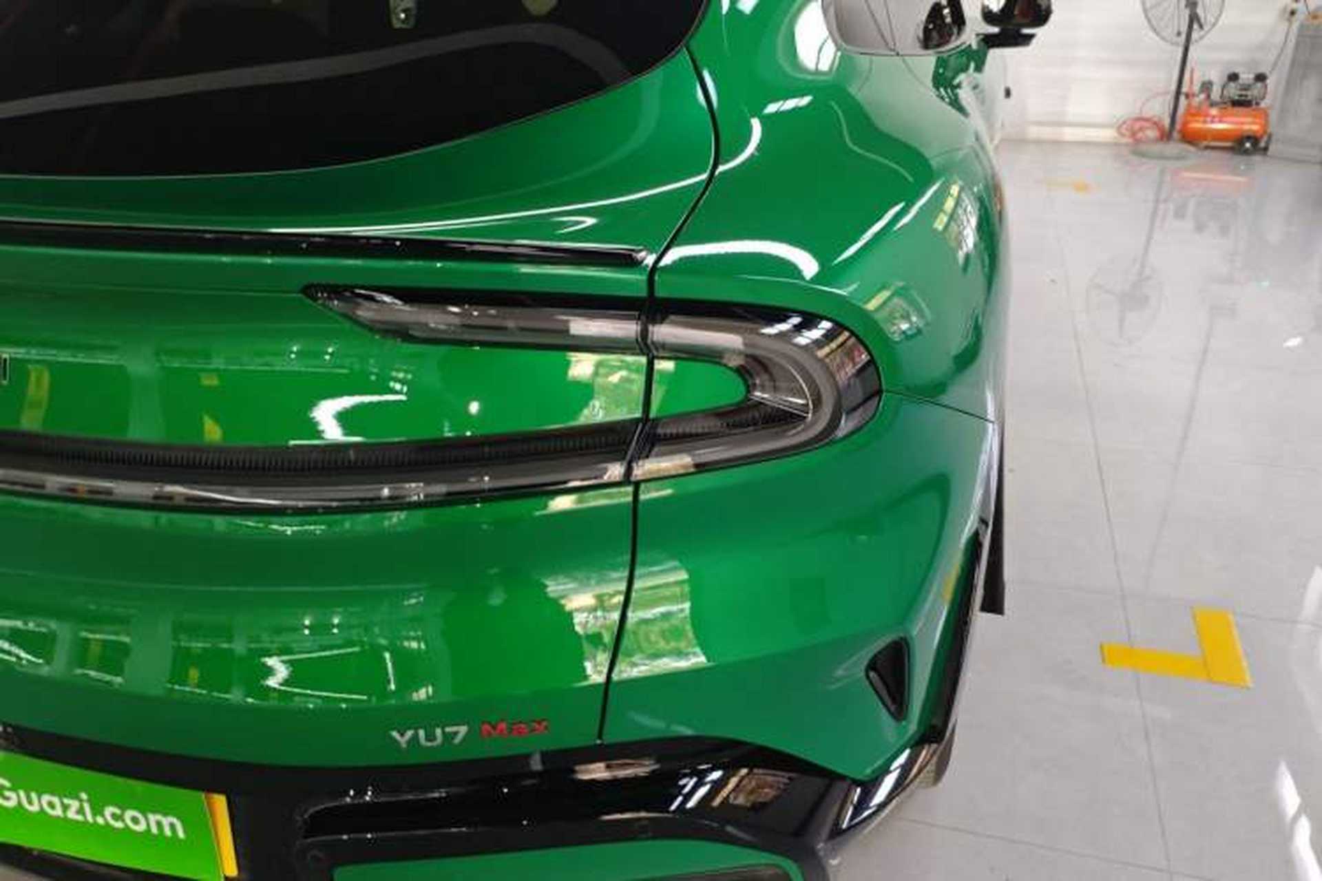 Used Xiaomi Auto YU7 2025 Ultra-Long Range High-Performance All-Wheel-Drive Max Edition Exterior 3