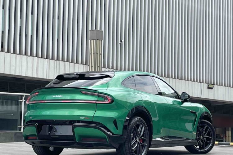 Used Xiaomi Auto YU7 2025 Ultra-Long Range High-Performance All-Wheel-Drive Max Edition Exterior 3