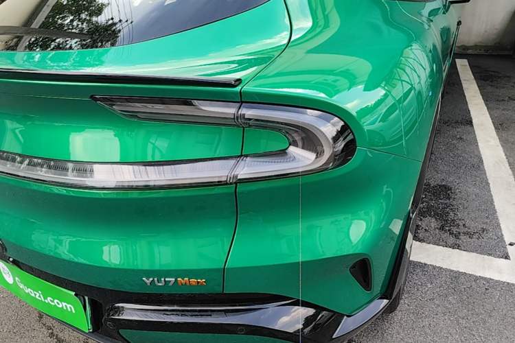 Used Xiaomi Auto YU7 2025 Ultra-Long Range Rear-Wheel Drive Version Exterior 3