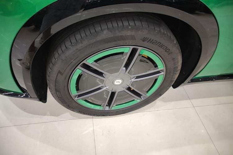 Used Xiaomi Auto YU7 2025 Ultra-Long Range Rear-Wheel Drive Version Exterior 4