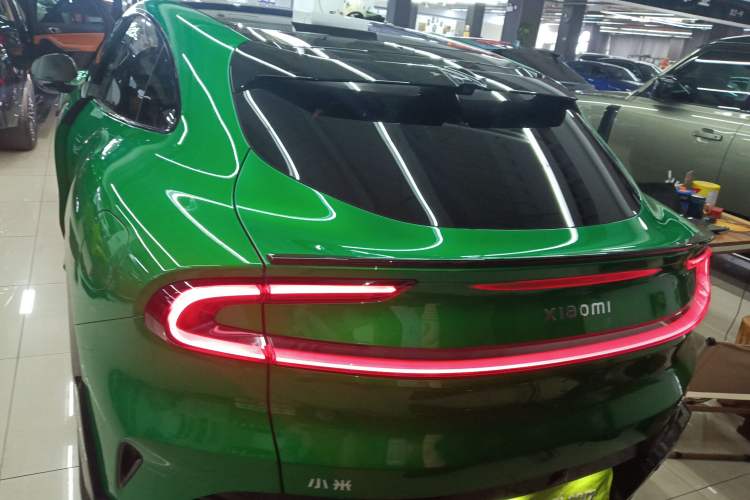 Used Xiaomi Auto YU7 2025 Ultra-Long Range High-Performance All-Wheel-Drive Max Edition Exterior 4