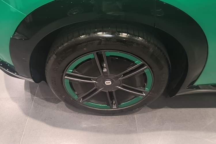 Used Xiaomi Auto YU7 2025 Ultra-Long Range Rear-Wheel Drive Version Exterior 5