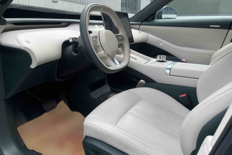 Used Xiaomi Auto YU7 2025 Ultra-Long Range Rear-Wheel Drive Version Exterior 7