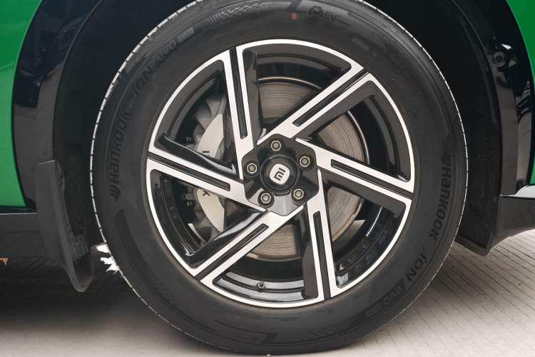 Used Xiaomi Auto YU7 2025 Ultra-Long Range Rear-Wheel Drive Version Exterior 7