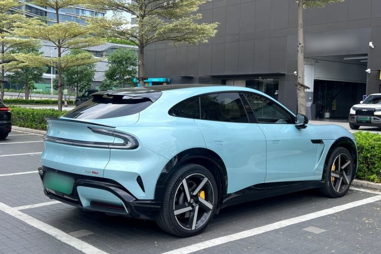 Used Xiaomi Auto YU7 2025 Ultra-Long Range High-Performance All-Wheel-Drive Max Edition Exterior 8