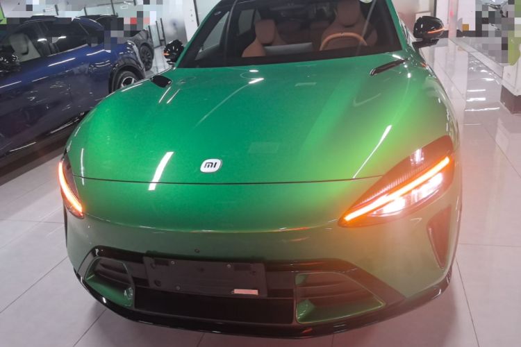 Used Xiaomi Auto YU7 2025 Ultra-Long Range High-Performance All-Wheel-Drive Max Edition Front