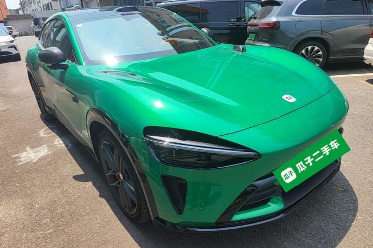 Used Xiaomi Auto YU7 2025 Ultra-Long Range High-Performance All-Wheel-Drive Max Edition Front Right 45 Deg