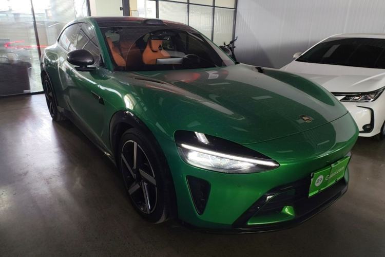 Used Xiaomi Auto YU7 2025 Ultra-Long Range High-Performance All-Wheel-Drive Max Edition Front Right 45 Deg
