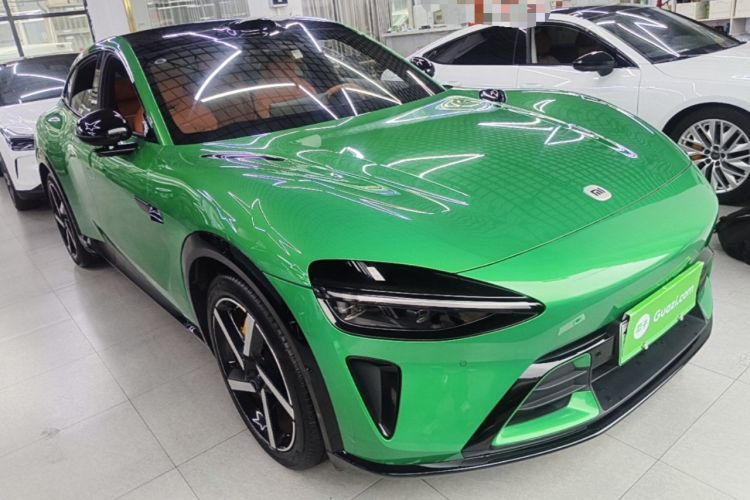 Used Xiaomi Auto YU7 2025 Ultra-Long Range High-Performance All-Wheel-Drive Max Edition Front Right 45 Deg
