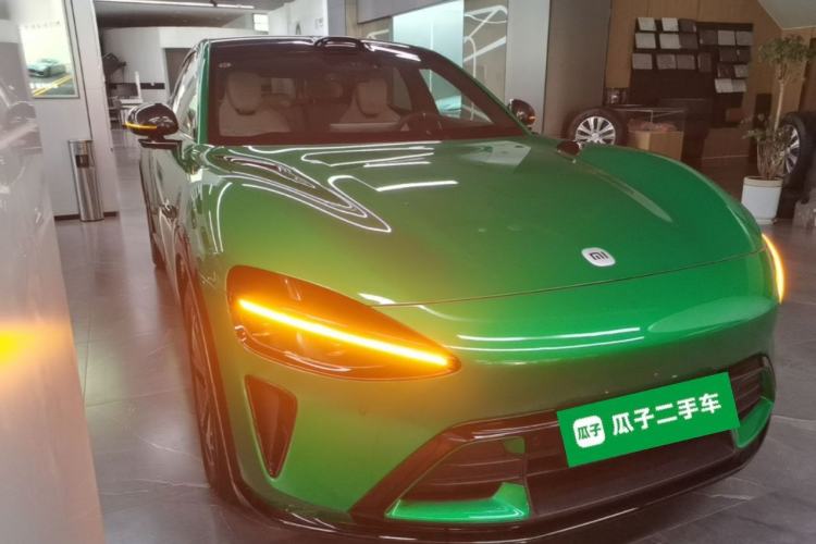 Used Xiaomi Auto YU7 2025 Ultra-Long Range High-Performance All-Wheel-Drive Max Edition Front Right 45 Deg