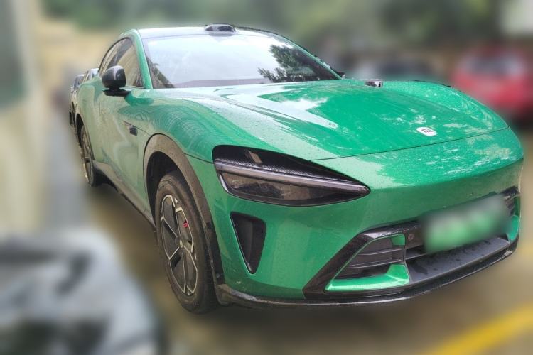 Used Xiaomi Auto YU7 2025 Ultra-Long Range High-Performance All-Wheel-Drive Max Edition Front Right 45 Deg