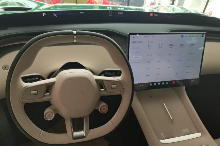 Used Xiaomi Auto YU7 2025 Ultra-Long Range High-Performance All-Wheel-Drive Max Edition Gear Lever