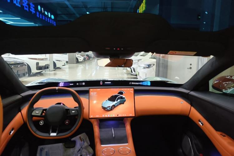 Used Xiaomi Auto YU7 2025 Ultra-Long Range High-Performance All-Wheel-Drive Max Edition Headliner