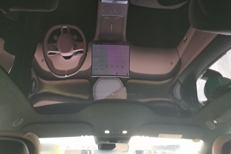 Used Xiaomi Auto YU7 2025 Ultra-Long Range High-Performance All-Wheel-Drive Max Edition Headliner