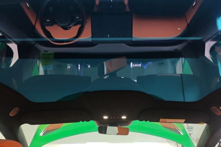 Used Xiaomi Auto YU7 2025 Ultra-Long Range High-Performance All-Wheel-Drive Max Edition Headliner