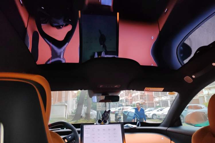 Used Xiaomi Auto YU7 2025 Ultra-Long Range High-Performance All-Wheel-Drive Max Edition Headliner