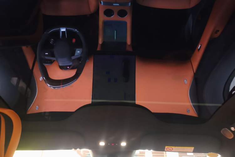 Used Xiaomi Auto YU7 2025 Ultra-Long Range High-Performance All-Wheel-Drive Max Edition Headliner