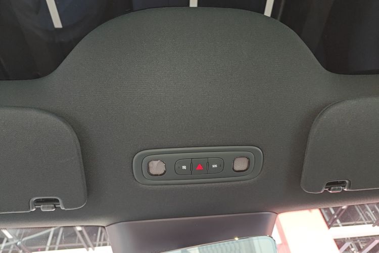 Used Xiaomi Auto YU7 2025 Ultra-Long Range All-Wheel Drive Pro Version Headliner