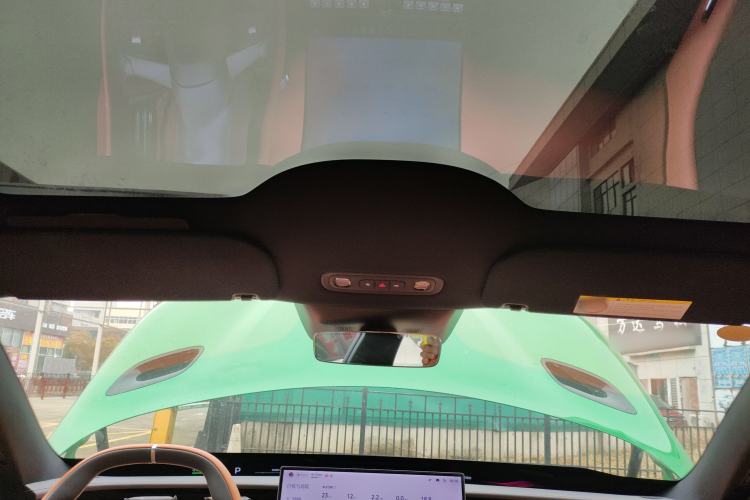 Used Xiaomi Auto YU7 2025 Ultra-Long Range All-Wheel Drive Pro Version Headliner