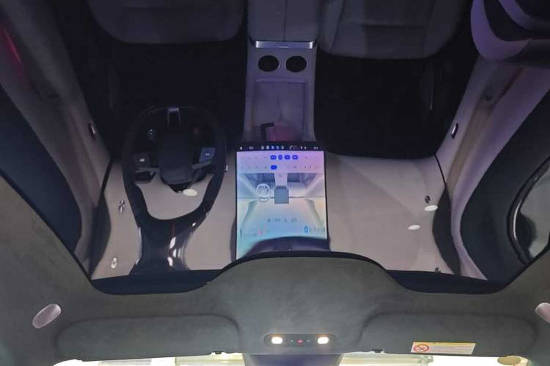 Used Xiaomi Auto YU7 2025 Ultra-Long Range High-Performance All-Wheel-Drive Max Edition Headliner