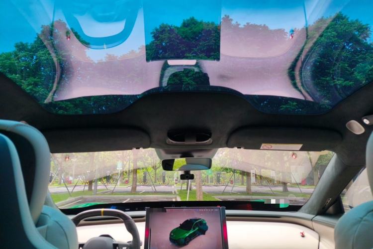 Used Xiaomi Auto YU7 2025 Ultra-Long Range High-Performance All-Wheel-Drive Max Edition Headliner