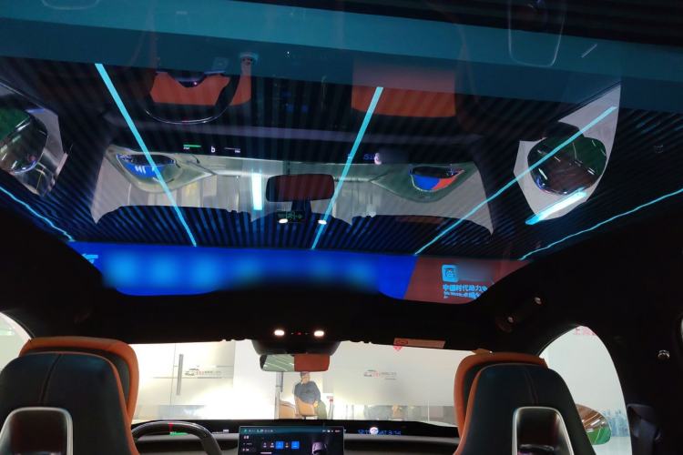 Used Xiaomi Auto YU7 2025 Ultra-Long Range High-Performance All-Wheel-Drive Max Edition Headliner