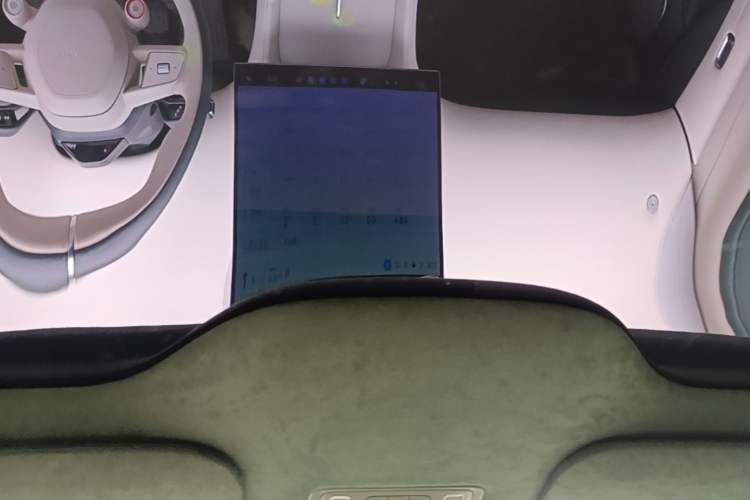 Used Xiaomi Auto YU7 2025 Ultra-Long Range High-Performance All-Wheel-Drive Max Edition Headliner